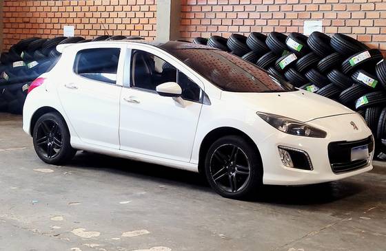 PEUGEOT 308 2.0 FELINE 16V FLEX 4P AUTOMÁTICO